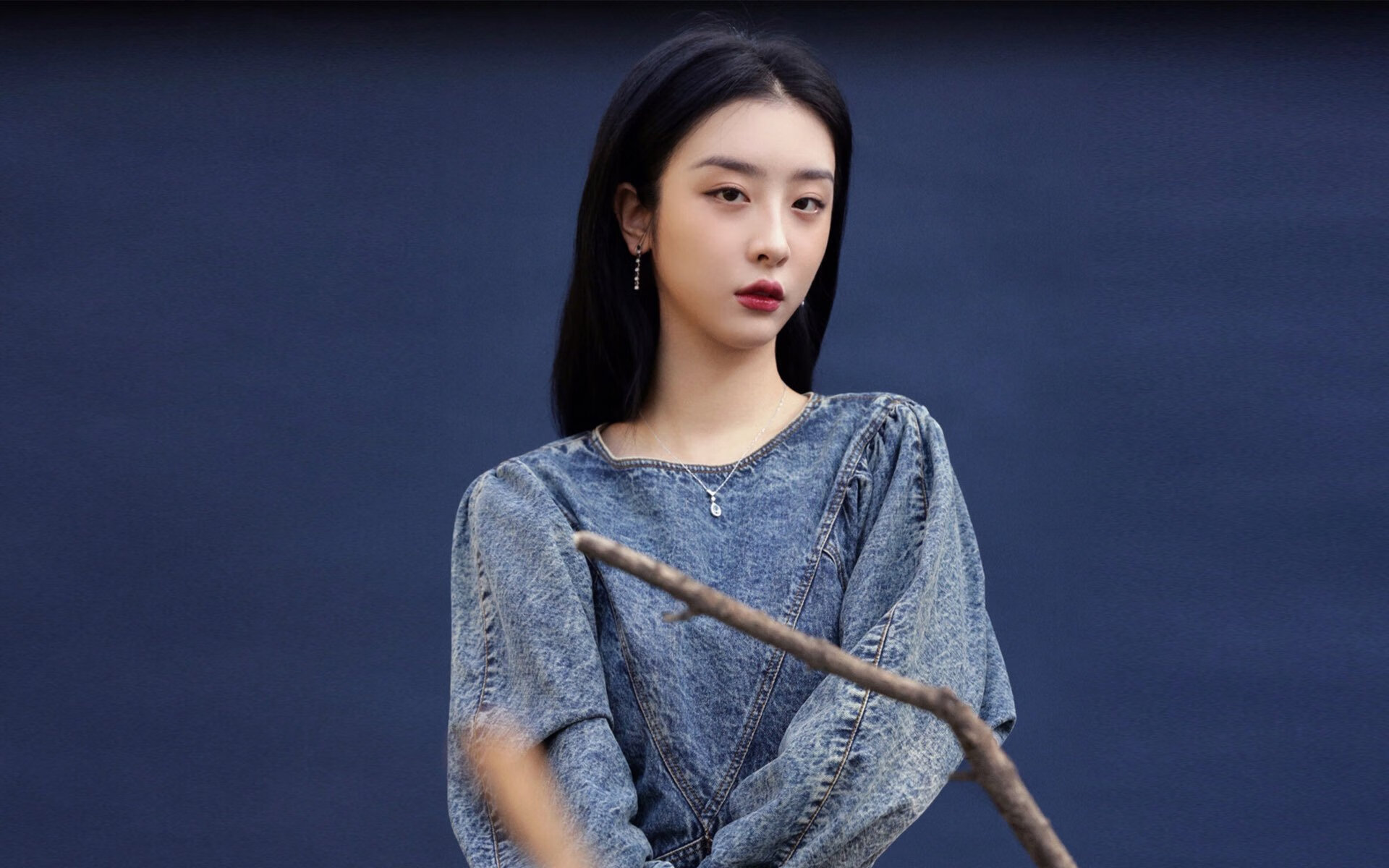 乐鱼体育app官网-东亚杯国足迎战 球迷现场加油声不断，东亚杯国足大名单